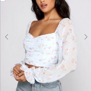 FLORAL BLOSSOMS CHIFFON RUCHED CROP TOP